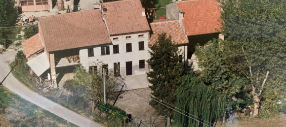 5 rooms House in Isola Sant'Antonio, Italy No. 153699 19