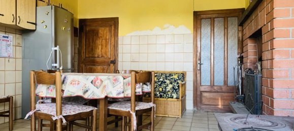 5 rooms House in Isola Sant'Antonio, Italy No. 153699 6