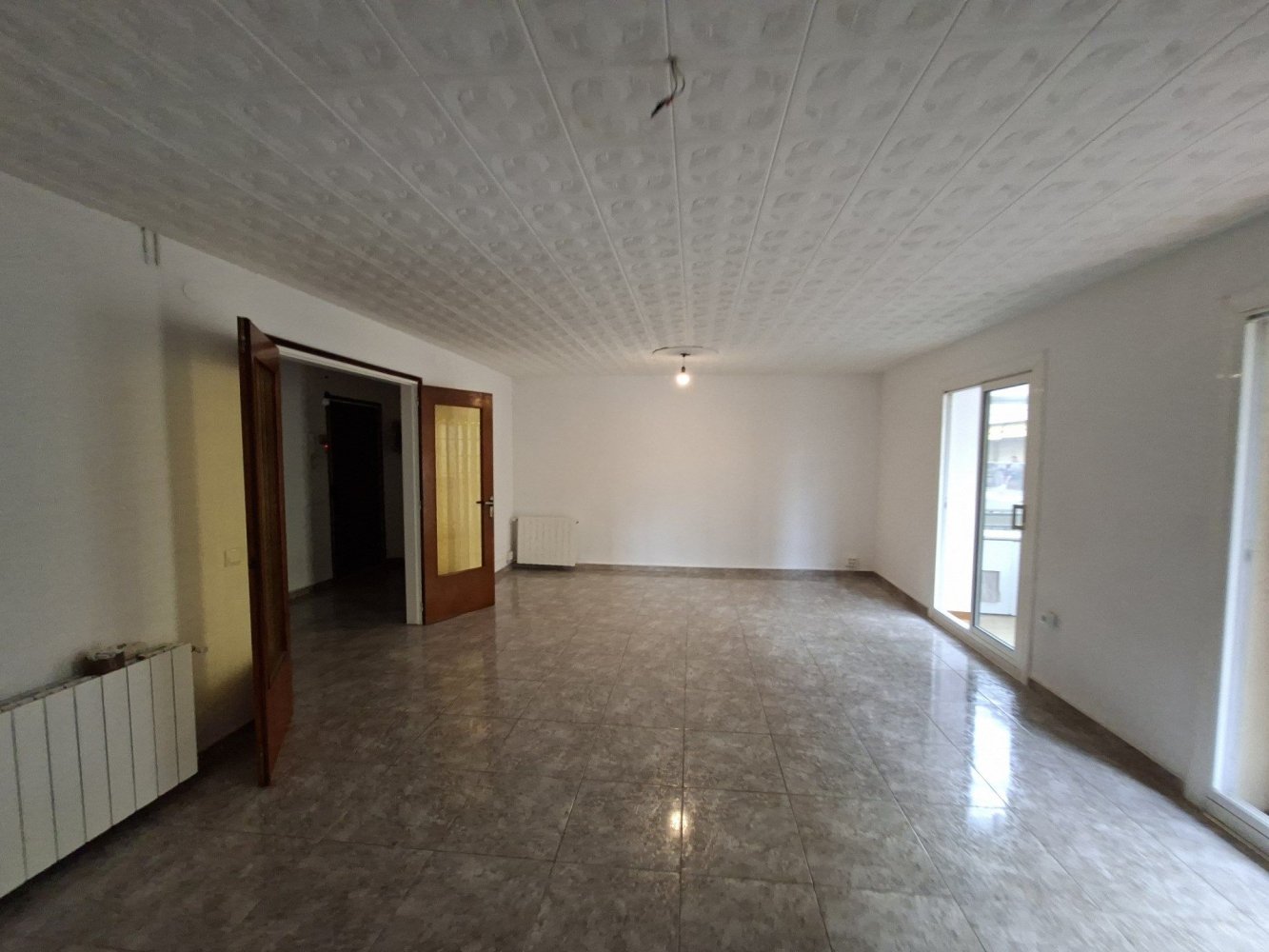 3 غرف نوم شقة في Figueres, Spain رقم 260748