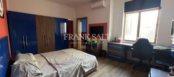 4 chambres Maison de ville à Paola, Malta No. 1940 13