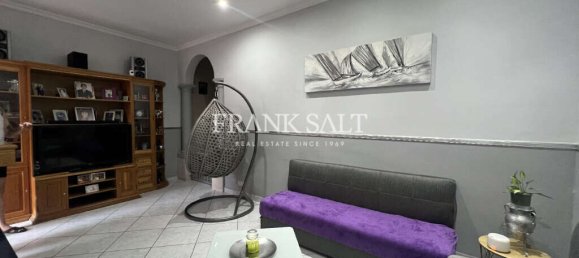 4 chambres Maison de ville à Paola, Malta No. 1940 5