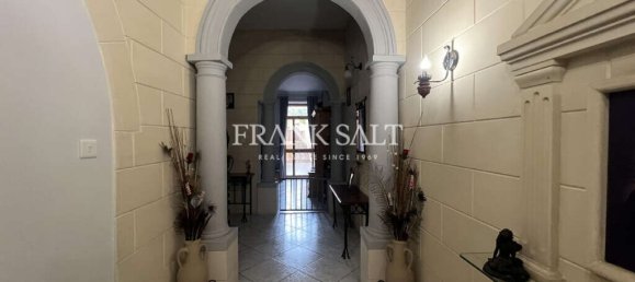 4 chambres Maison de ville à Paola, Malta No. 1940 6