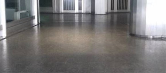 2 rooms Commercial property in Galliate, Italy No. 105887 2