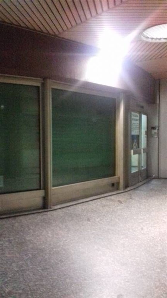 2 rooms Commercial property in Galliate, Italy No. 105887