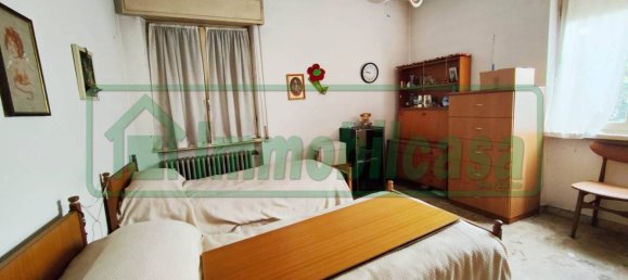 3 bedrooms Villa in Seriate, Italy No. 111692 20