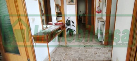 3 bedrooms Villa in Seriate, Italy No. 111692 15
