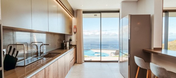 3 bedrooms Villa in Calheta, Portugal No. 137704 20