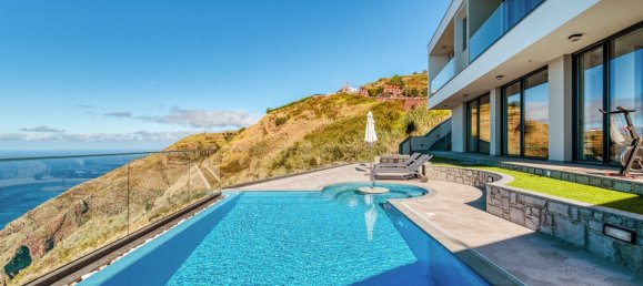 3 bedrooms Villa in Calheta, Portugal No. 137704 3