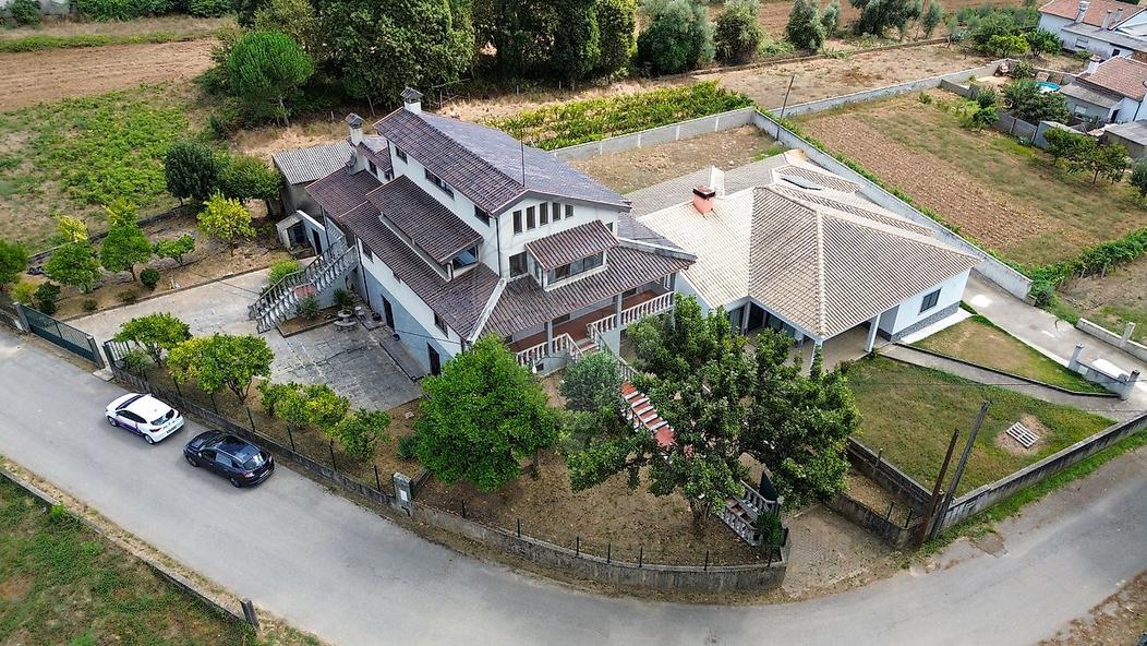 6 bedrooms House in Sangalhos, Portugal No. 353691