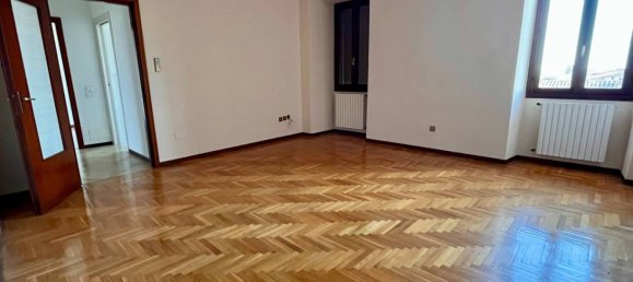 Пентхаус с 3 спальнями в Бедиццоле, Италия № 260711 8