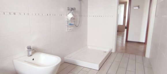 Пентхаус с 3 спальнями в Бедиццоле, Италия № 260711 15