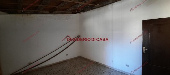 4 rooms House in Campofelice di Roccella, Italy No. 71511 9