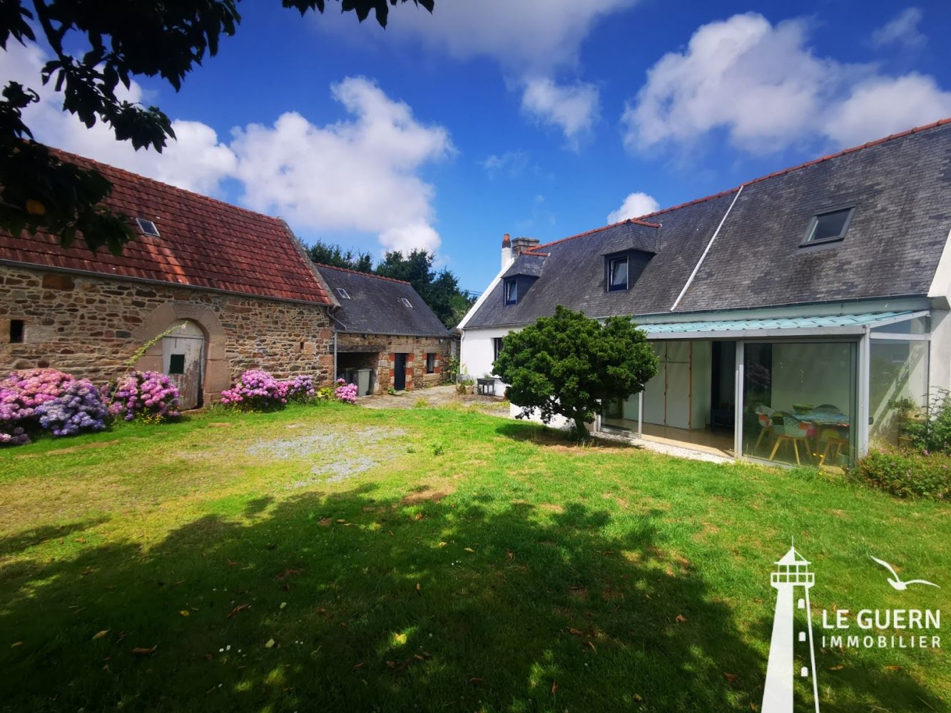 Casa de 3 dormitorios en Pleumeur-Bodou, France No. 308690