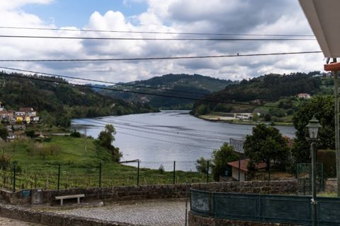 Квартира с 2 спальнями в Марку ди Канавезиш, Португалия № 219717