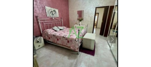 5 rooms Apartment in Motta Sant'Anastasia, Italy No. 253292 4