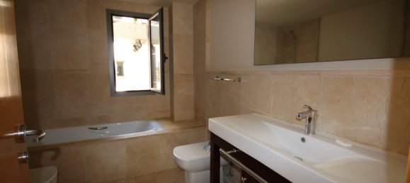 Apartamento de 2 dormitorios en Málaga, Spain No. 137965 12