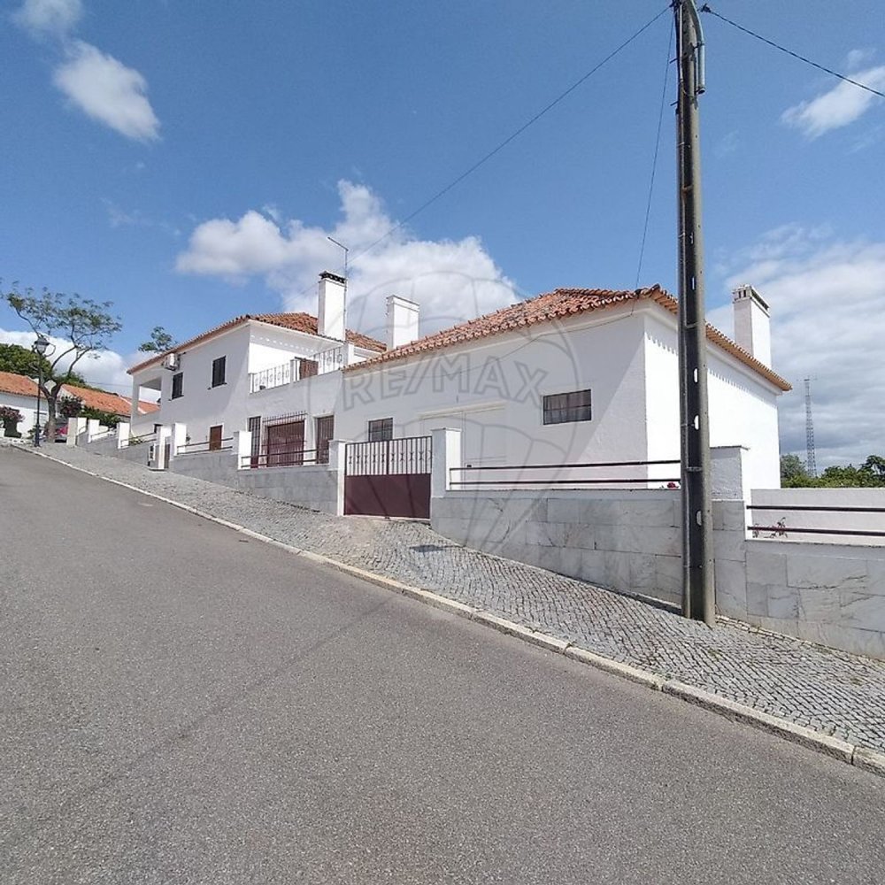  بناية في Avis, Portugal 430متر مربع رقم 66628