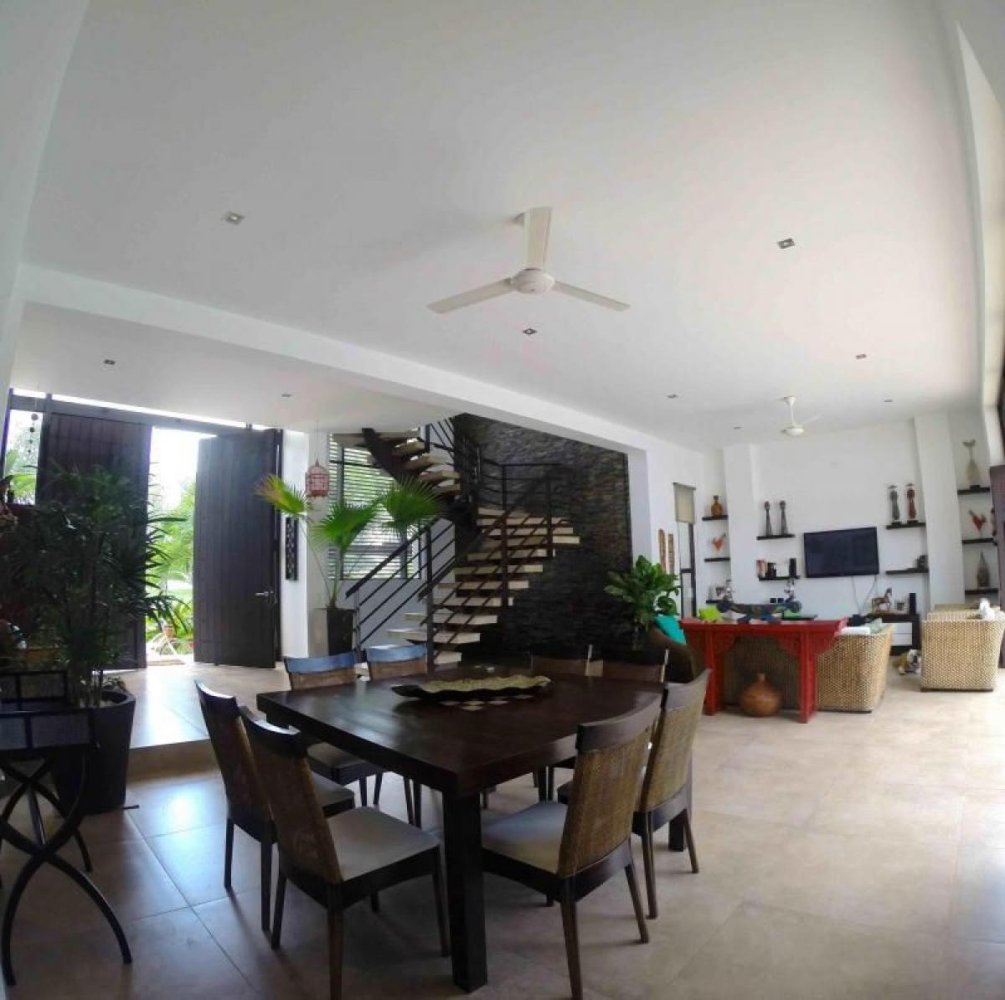 5 bedrooms House in Cundinamarca, Colombia No. 7200