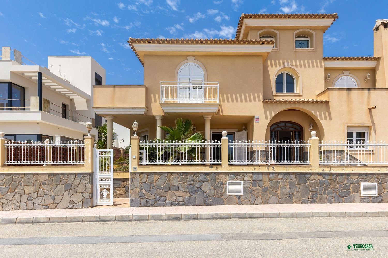 5 bedrooms House in Vera, Spain No. 161298