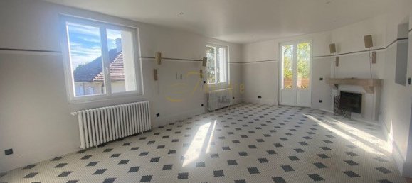 5 bedrooms House in Saint-Doulchard, France No. 78861 10