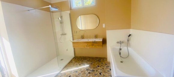 5 bedrooms House in Saint-Doulchard, France No. 78861 16