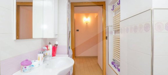 2-Zimmer Wohnung in Pomigliano d'Arco, Italy, Nr. 24034 21