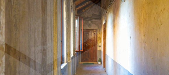 2-Zimmer Wohnung in Pomigliano d'Arco, Italy, Nr. 24034 7