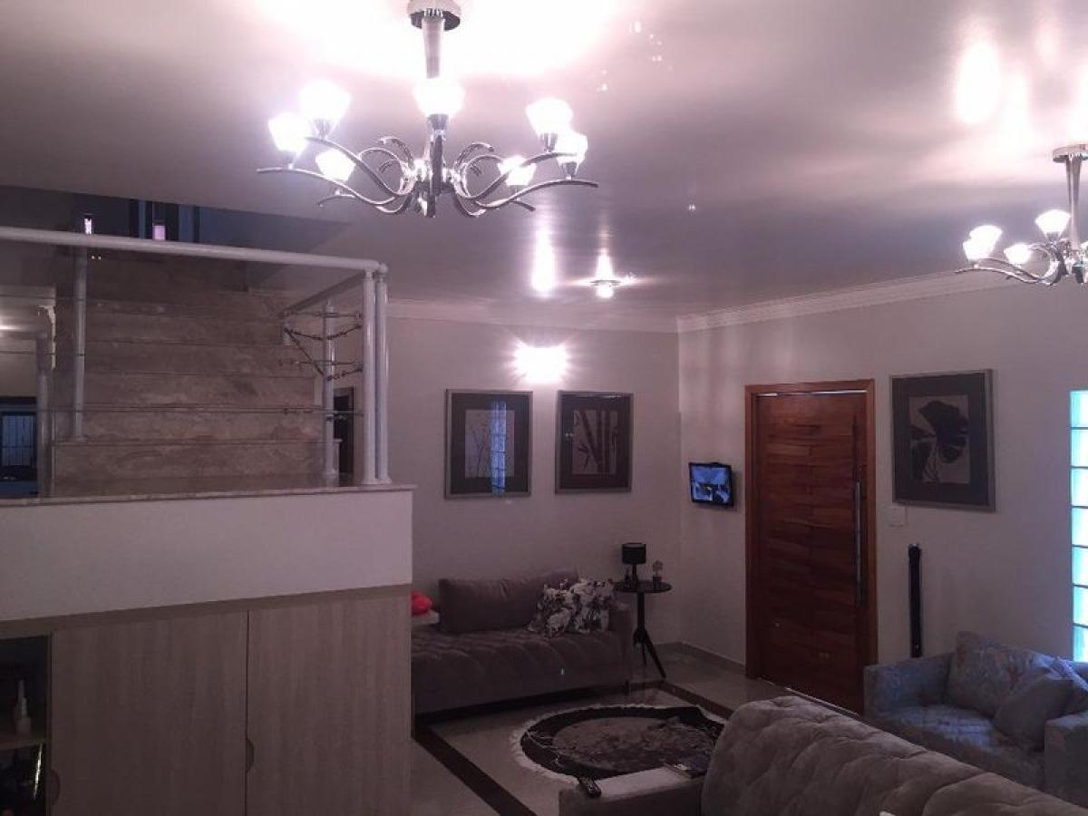 4 bedrooms House in Sao Paulo, Brazil No. 562450