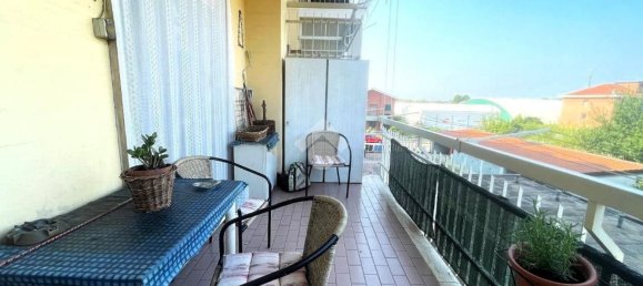 3 bedrooms Apartment in Moncalieri, Italy No. 332597 4
