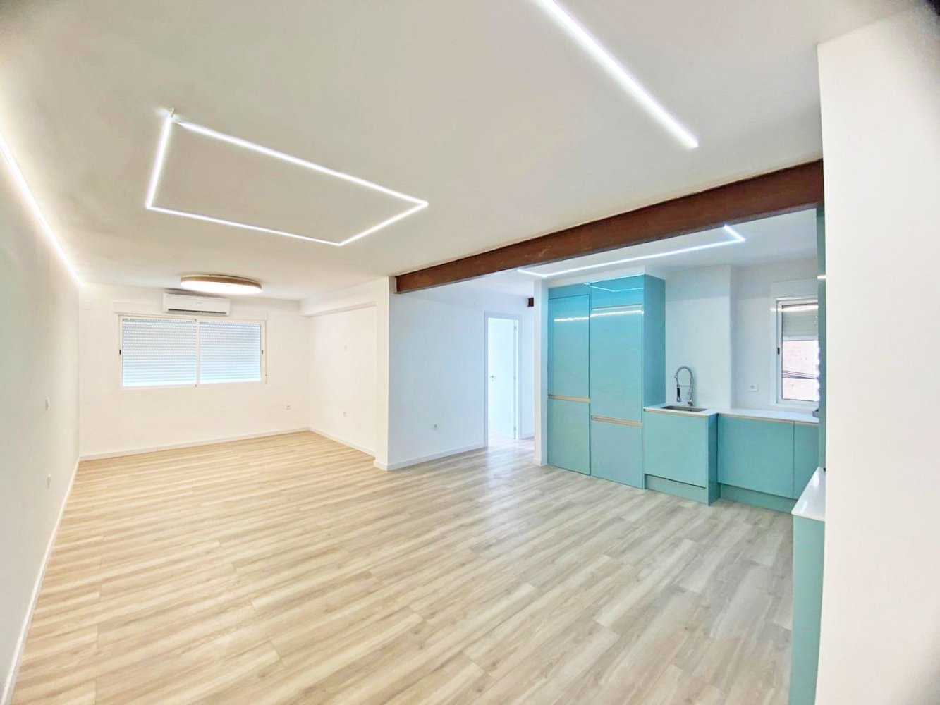 Квартира с 2 спальнями в Валенсия, Испания № 248640