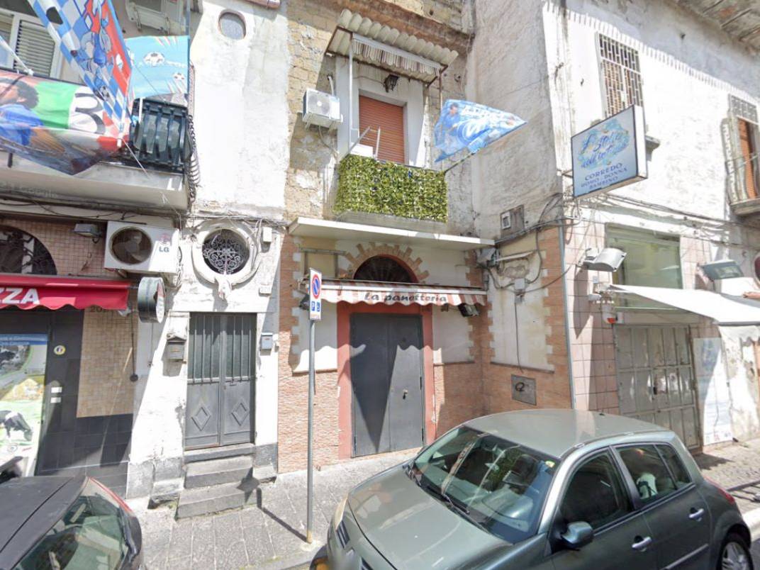 1 room Commercial property in Naples, Italy No. 17507