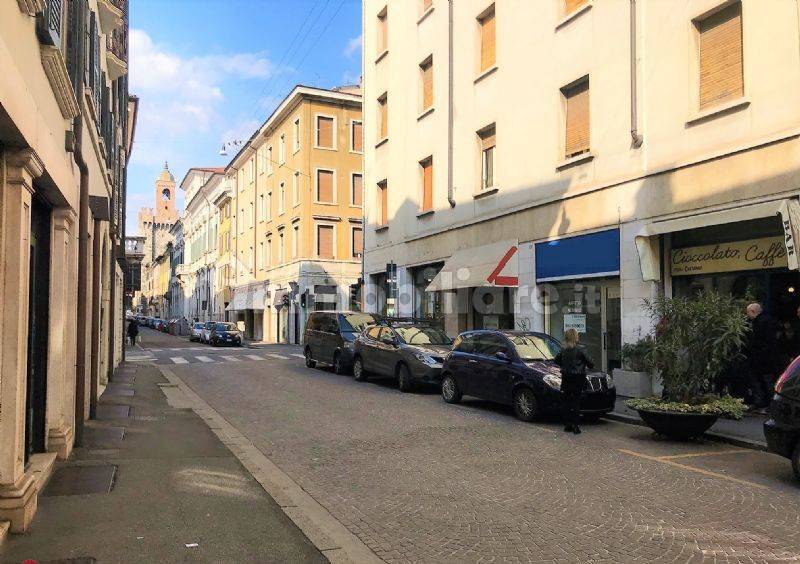 1 room Commercial property in Brescia, Italy No. 177061