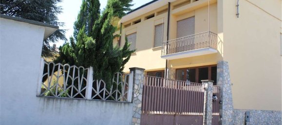 6-Zimmer Haus in Busto Arsizio, Italy, Nr. 114791 2