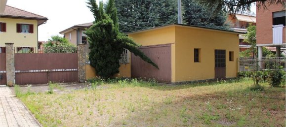 6-Zimmer Haus in Busto Arsizio, Italy, Nr. 114791 10