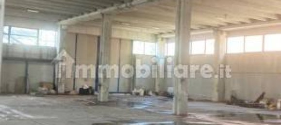 2750m² Warehouse in Caserta, Italy No. 113655 14