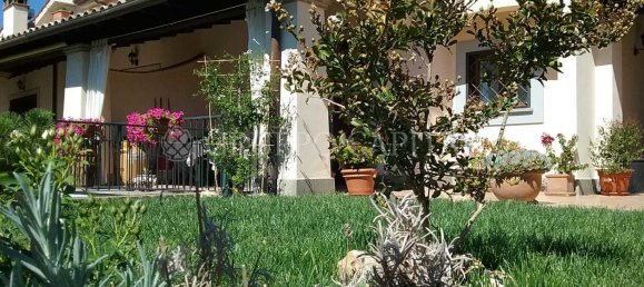 4 chambres Villa à Trevignano Romano, Italy No. 44723 10