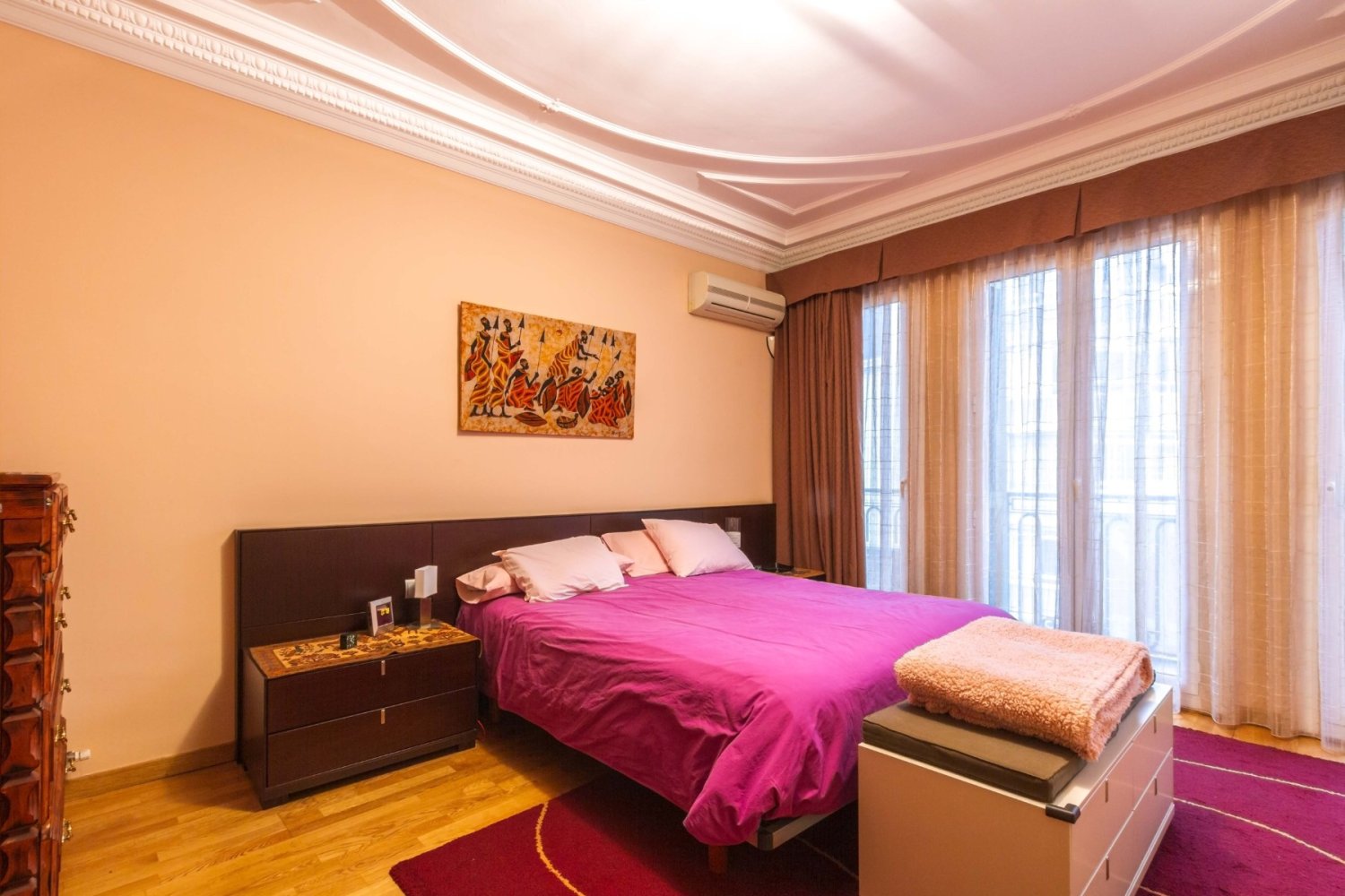 7 bedrooms Apartment in Barcelona, Spain No. 4308