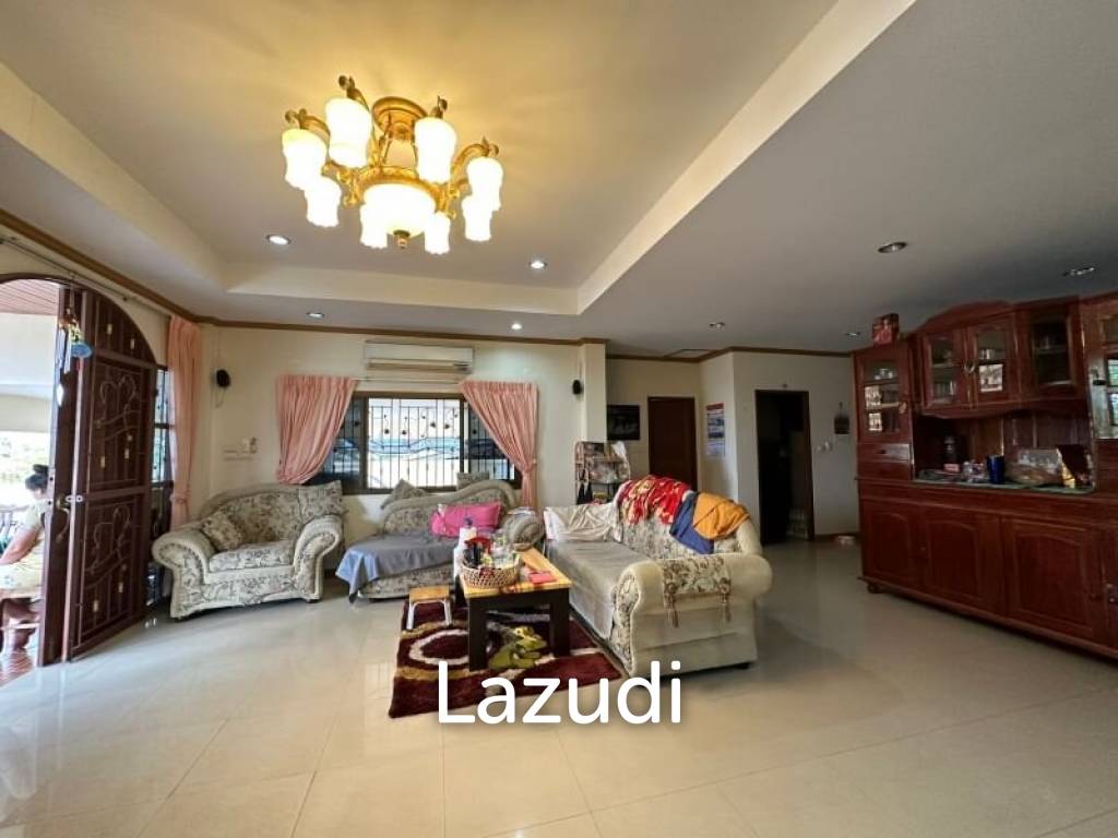 4 bedrooms Cafe / restaurant in Pattaya, Thailand No. 16893