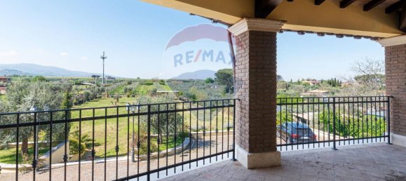 35 rooms Villa in Gallicano nel Lazio, Italy No. 380055 22