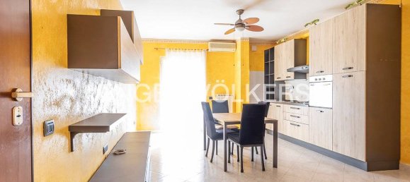 2 bedrooms Penthouse in Ladispoli, Italy No. 131636 2