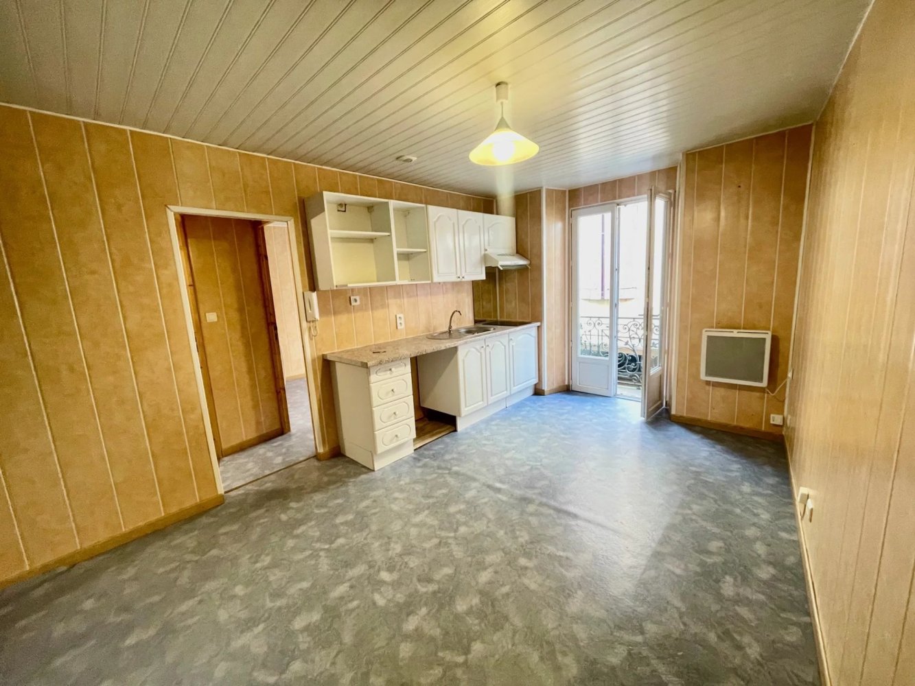 1 bedroom Apartment in Ax-les-Thermes, France No. 193399