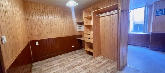 1 bedroom Apartment in Ax-les-Thermes, France No. 193399 10