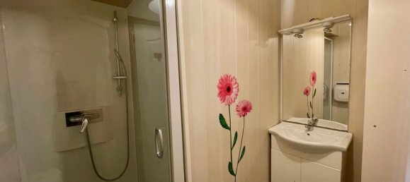 1 bedroom Apartment in Ax-les-Thermes, France No. 193399 8