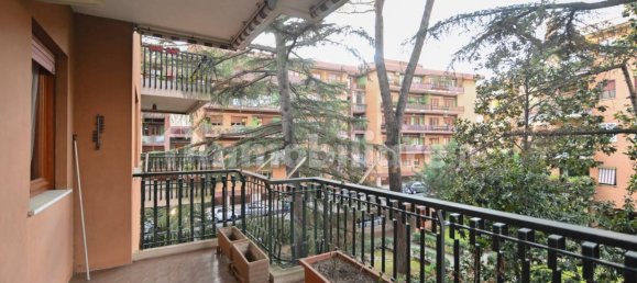 4 bedrooms Apartment in Rome, Italy No. 350760 21