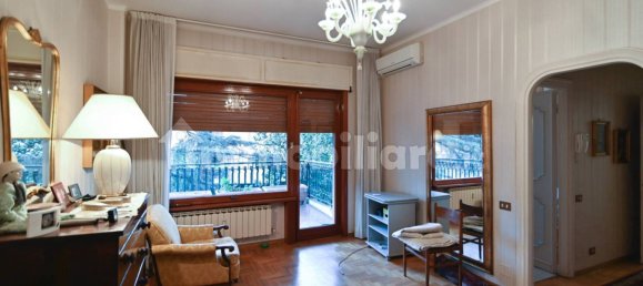 4 bedrooms Apartment in Rome, Italy No. 350760 26