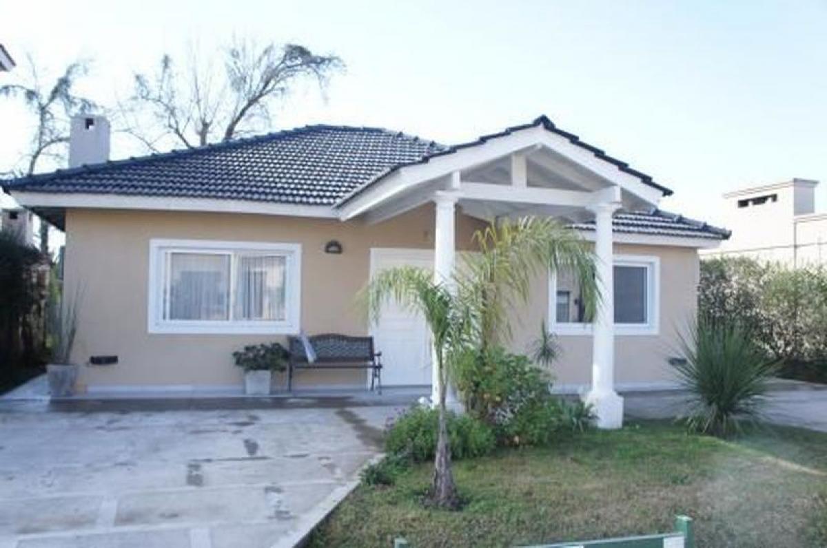 3 bedrooms House in Escobar, Argentina No. 95898
