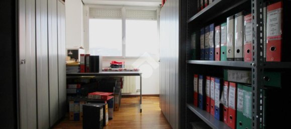 3 غرف نوم شقة في Bergamo, Italy رقم 179356 4