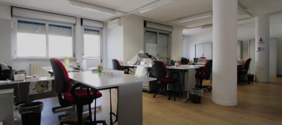 3 غرف نوم شقة في Bergamo, Italy رقم 179356 5