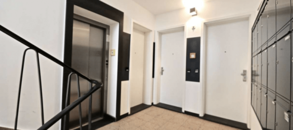 Studio in Mitte, Germany No. 16415 5