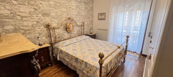 Квартира с 4 комнатами в Бриндизи, Италия № 119142 12